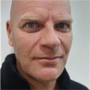 English, all levels and ages. I’ve got 12 years of in company English teaching experience in the Vallès occidental area